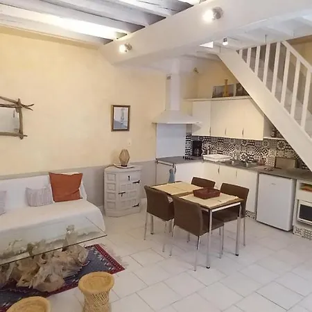 Appartamento Le Nid Rabastens Esterno foto